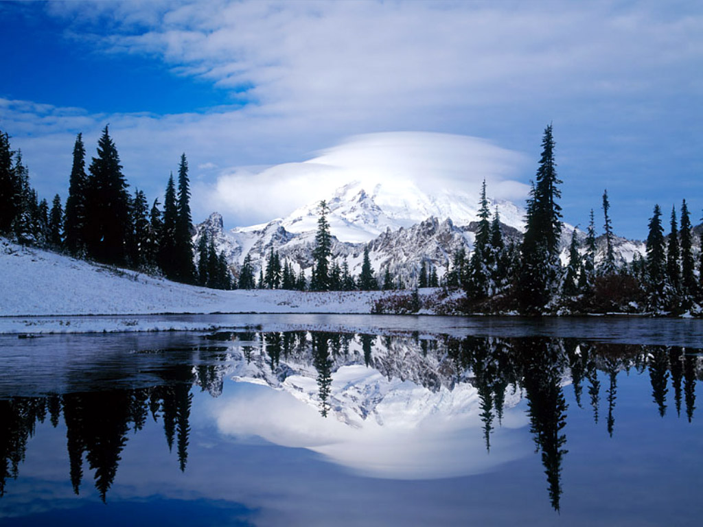 Mount_Rainier_Reflected_in_Tipsoo_Lake_Washington